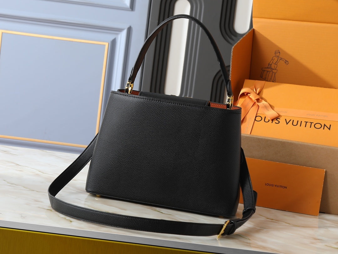 Capucines BB Taurillon Handbag
