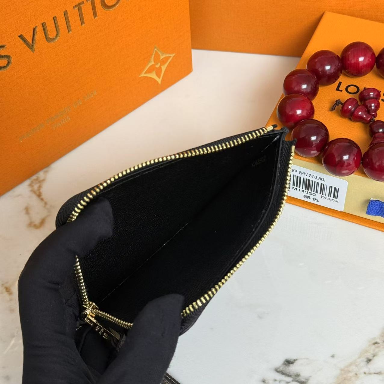 Low Key Zipped Card Holder