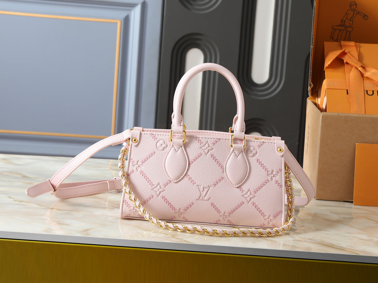 Premium Mini Chain Tote Bag