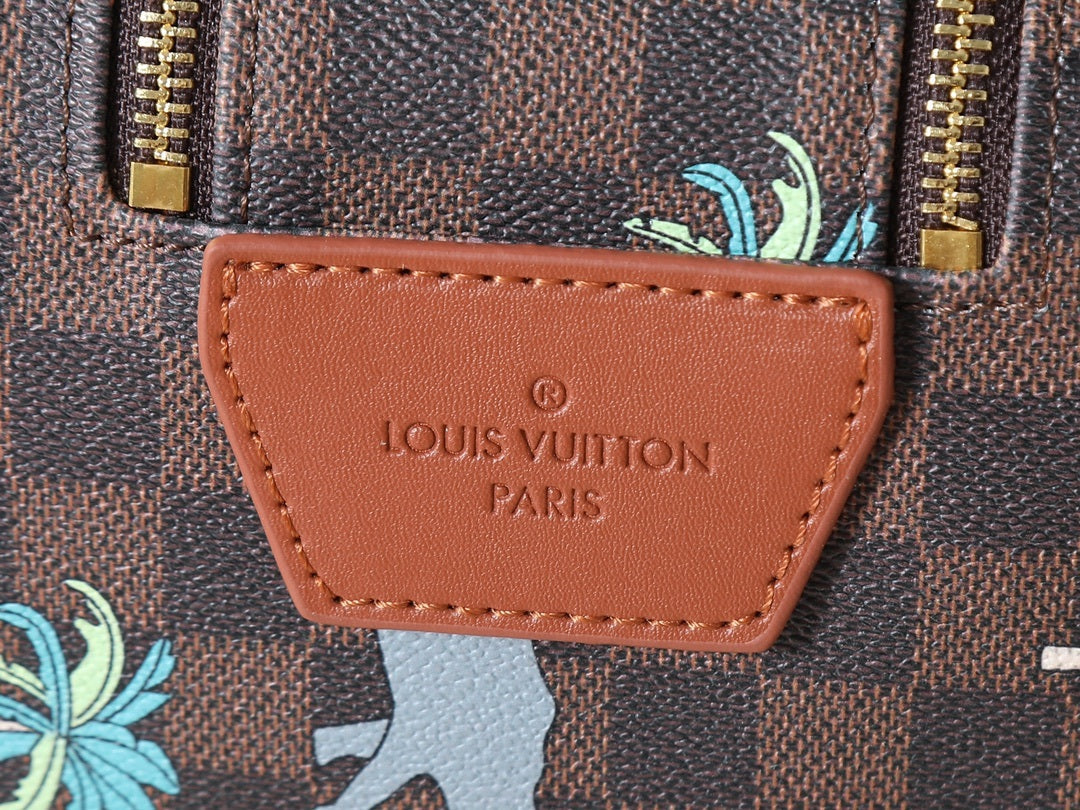 Costumized Toiletry Bag