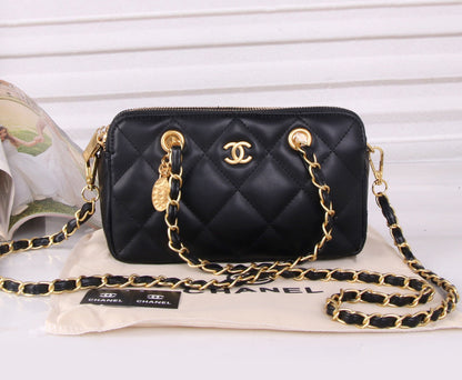 Caviar Quilted Small Fashion Handbag