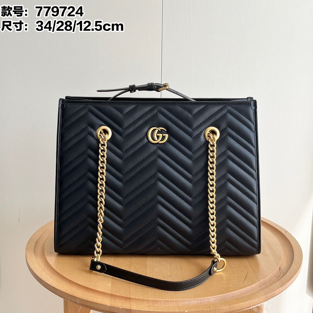 Quilted Chain Tote Bag
