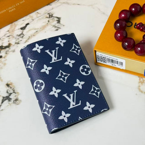 Passport Cover Monogram