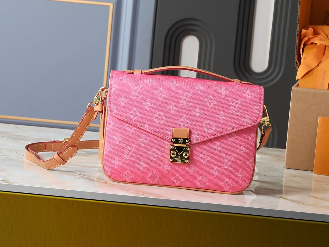 Pochette Metis Bag