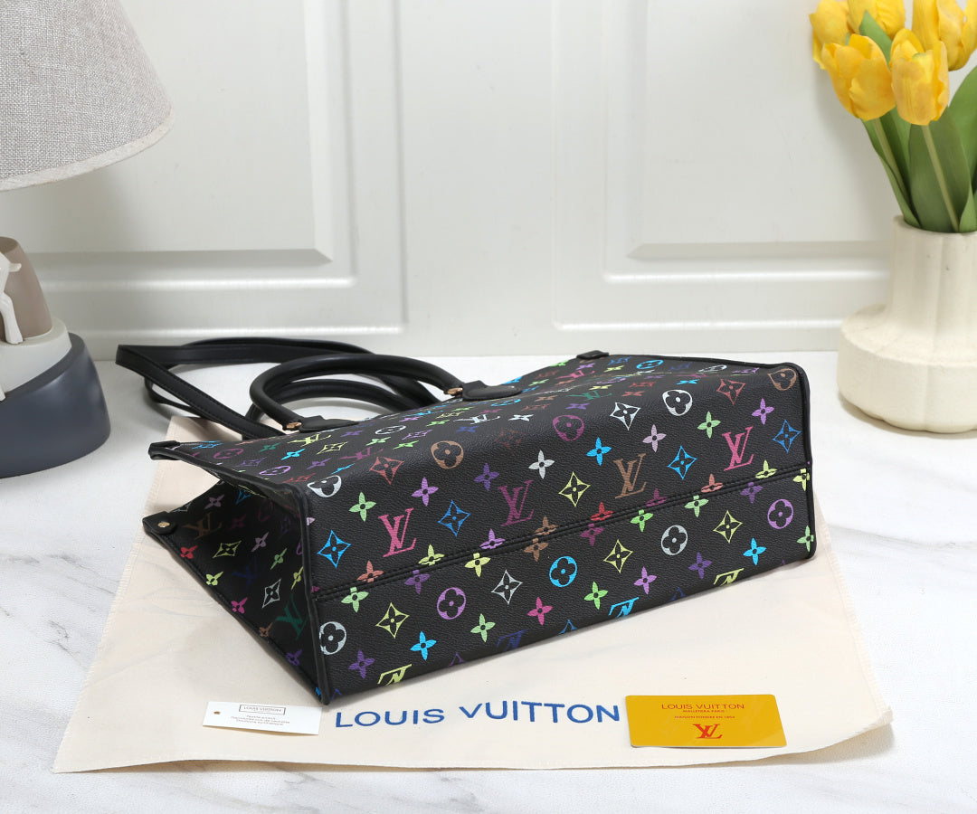 OnTheGo MM Monogram Tote Bag