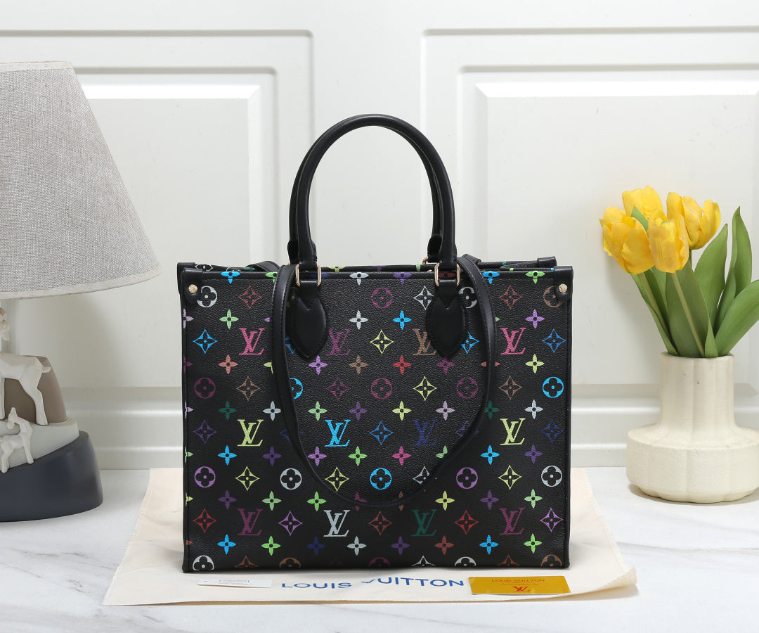 OnTheGo MM Monogram Tote Bag