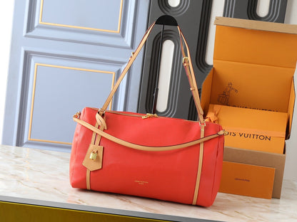 Express MM Fashion Leather Handbag