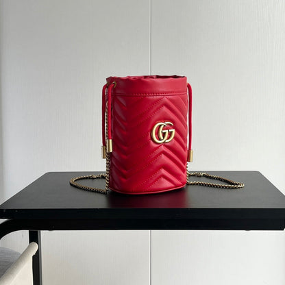 GG Bucket Bag Leather