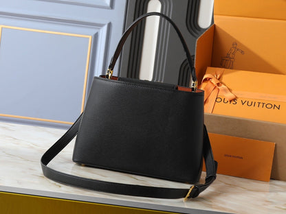 Capucines BB Taurillon Handbag