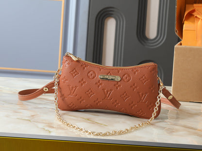 Mini Chain Shoulder Bag