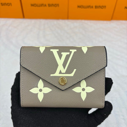 Emperinte Monogram Wallet