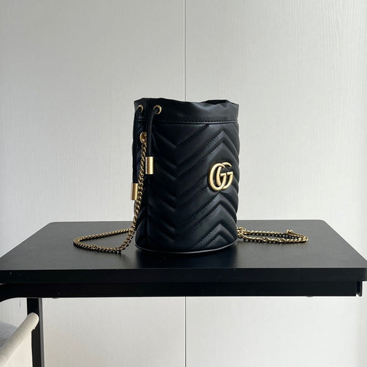 GG Bucket Bag Leather