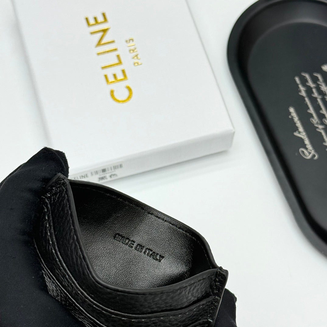 Large Classic Card Holder In Black