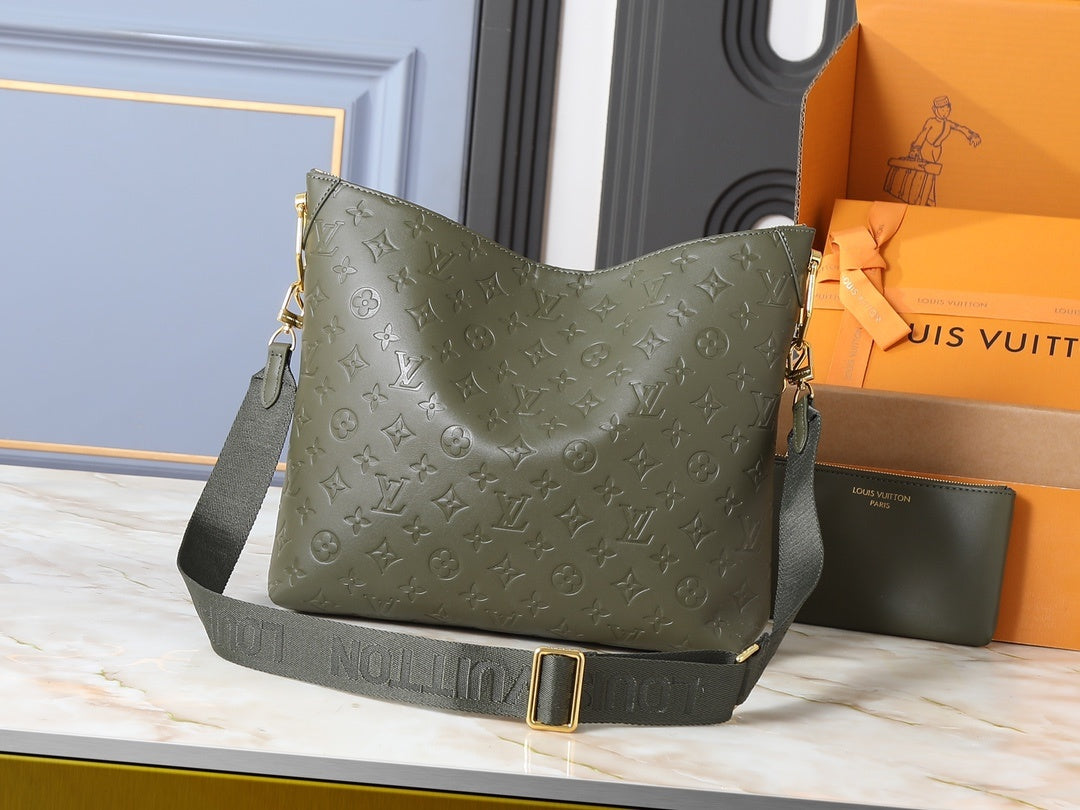 Coussin Hobo Women Handbag & Pouch