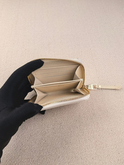 Clea Wallet Monogram
