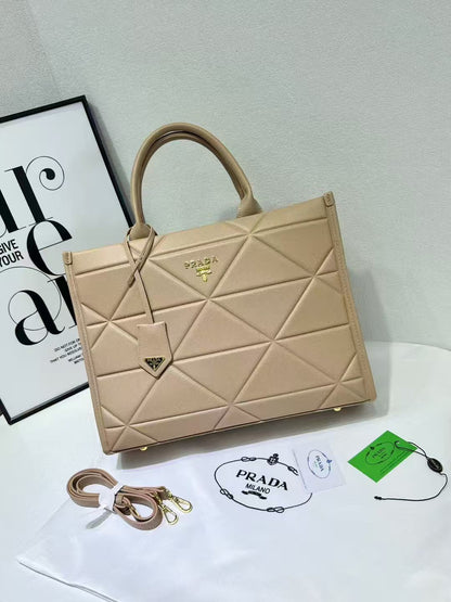 P Simbole Triangle Tote Bag