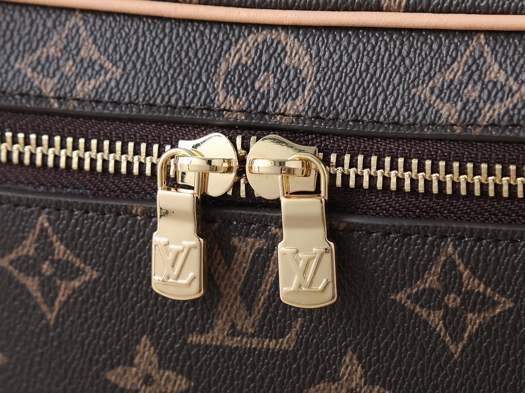 Nice Monogram Design Handbag