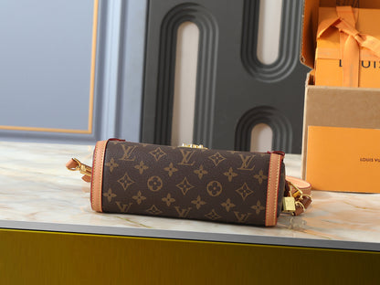Papillon Trunk Bag