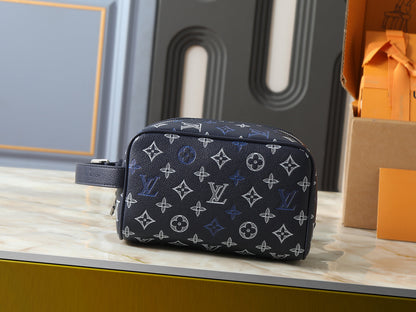 Premium Toiletry & Travel Organizer Pouch