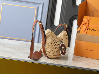 Brown Raffia Beach Bag