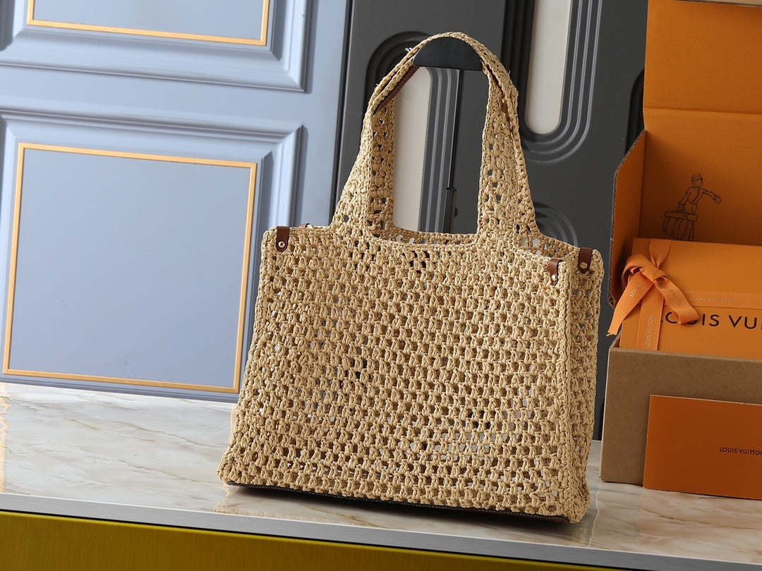 OnTheGo Raffia Tote Bag