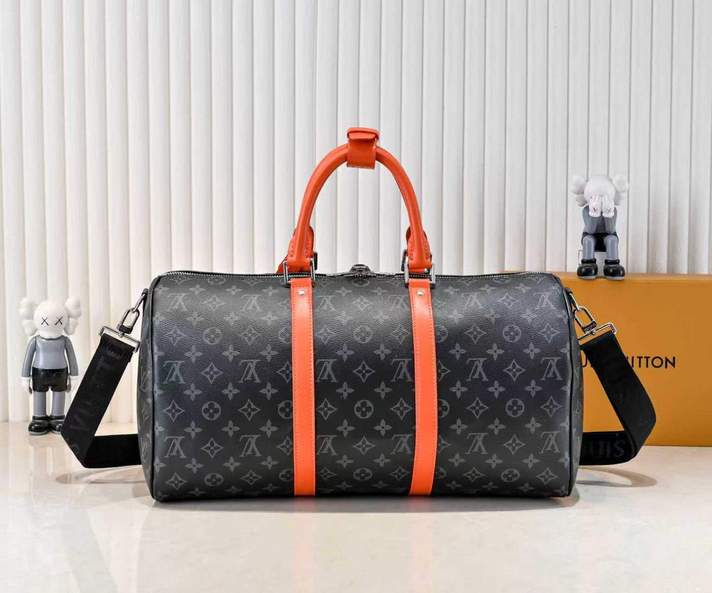 LV Keepall Bandoulière 45 Monogram Eclipse Sunrise