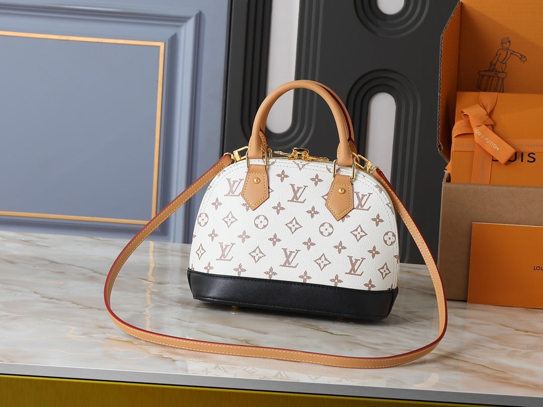Dune Beige Alma Nano Bag