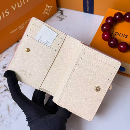 Victorine Wallet Monogram