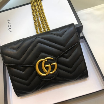 Mini GG Marmont Shoulder Bag
