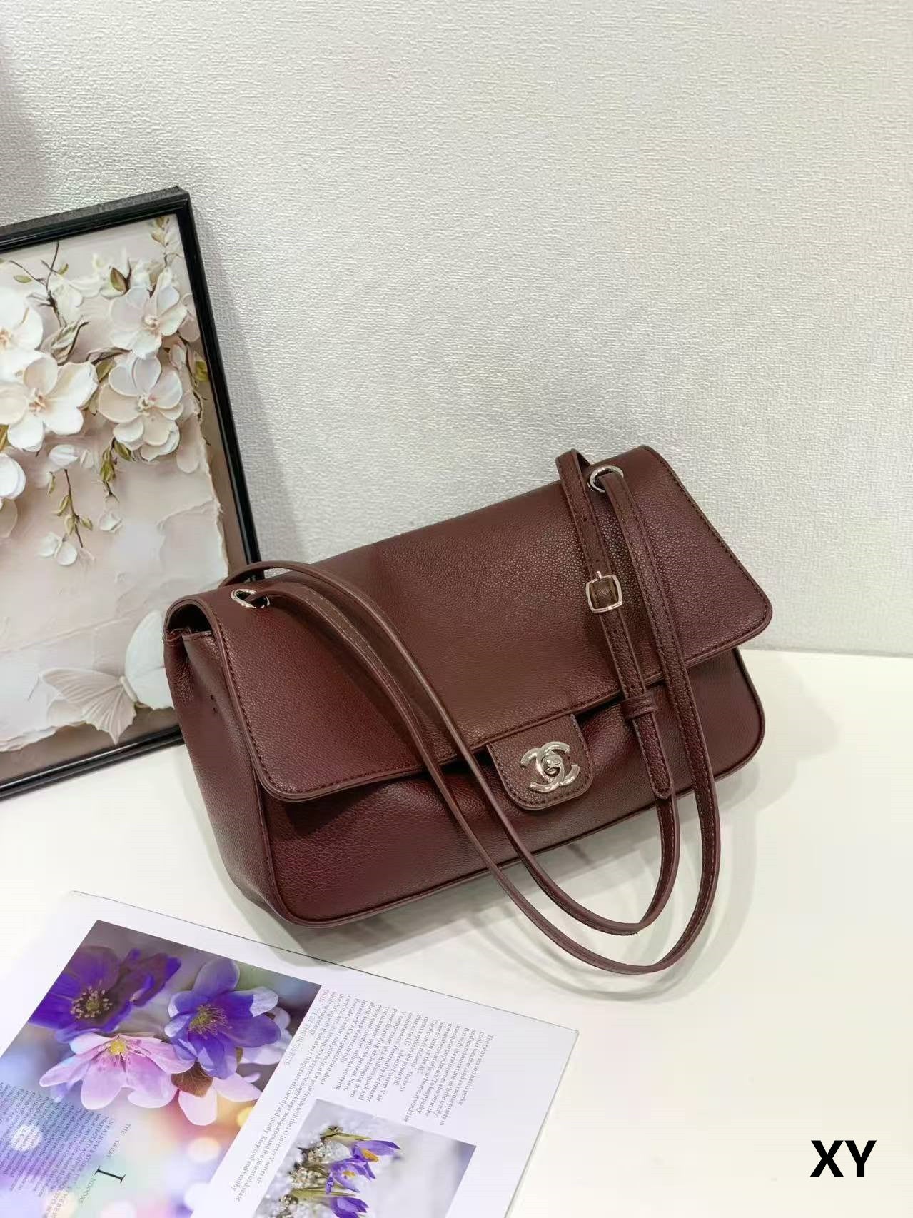 Maxi Flap Bag