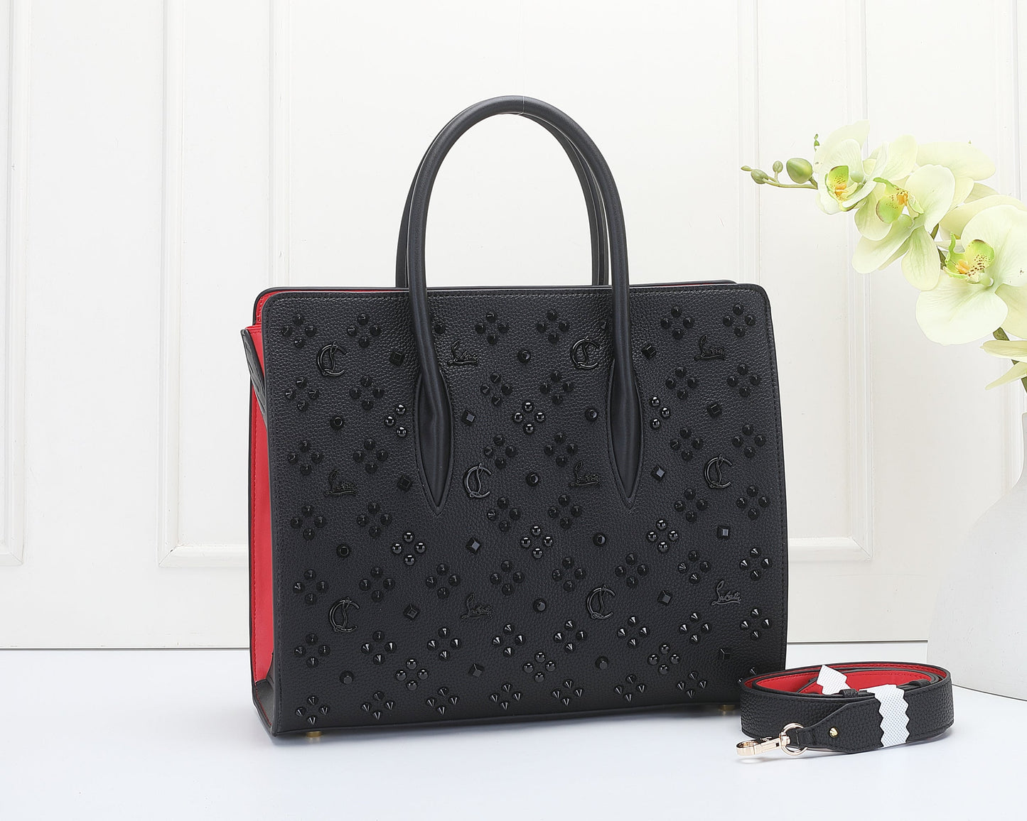 Classic Spikes Handbag