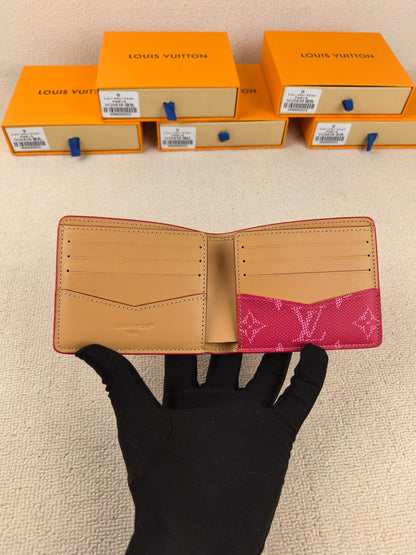 Short Wallet