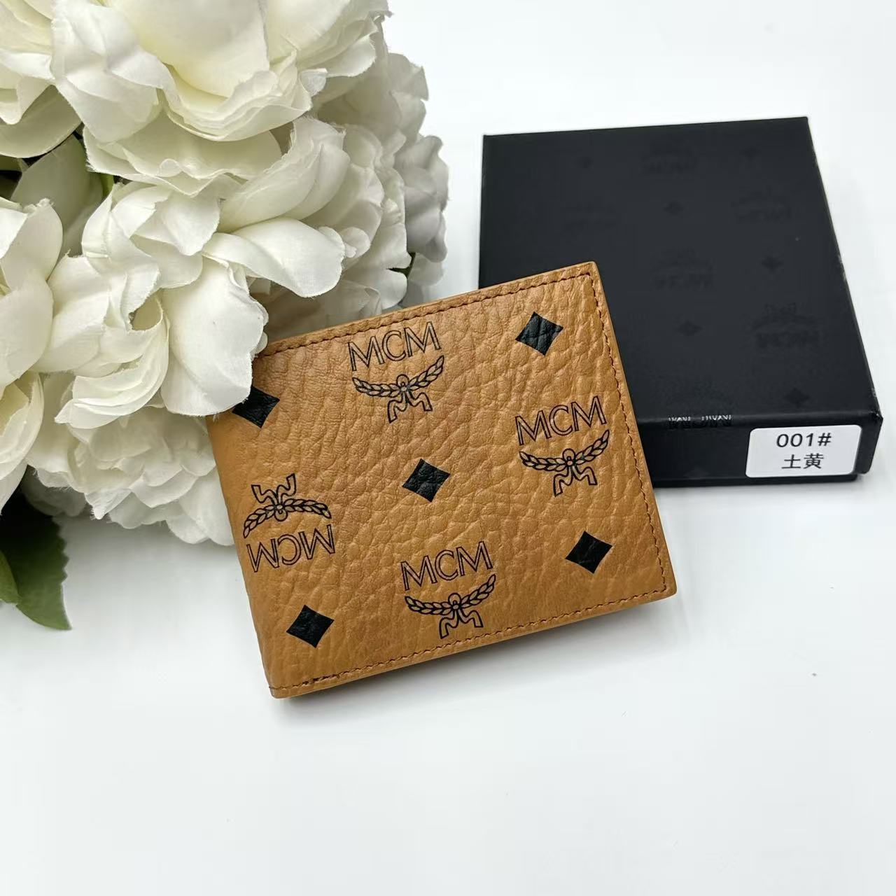 Cognac Bifold Men Wallet
