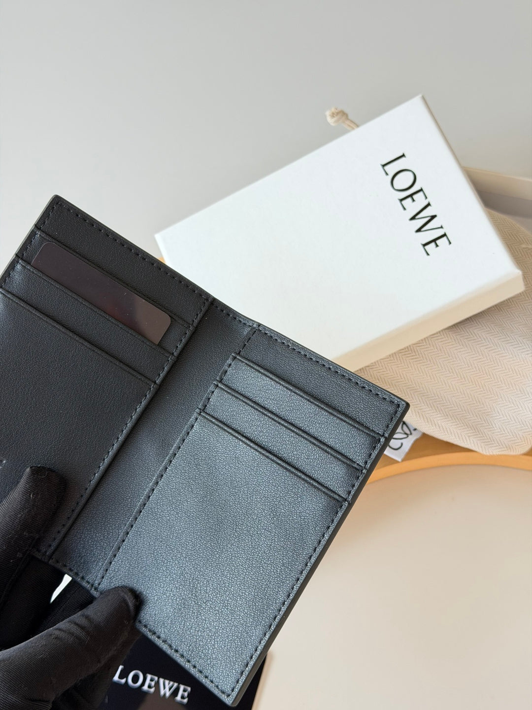 Puzzle Bifold Cardholder