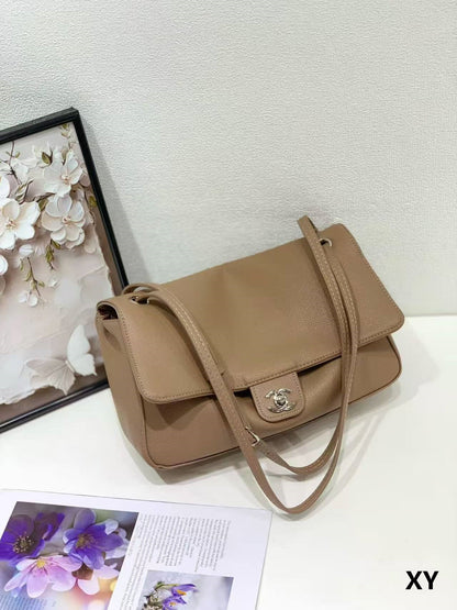 Maxi Flap Bag