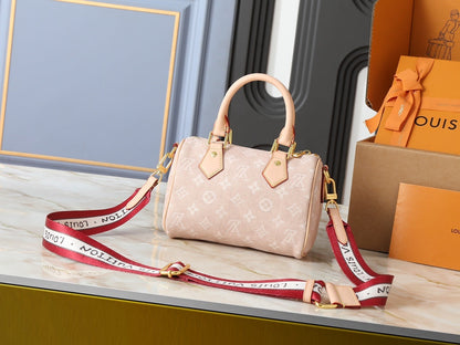 Speedy Bandouliere 20 Plum Handbag