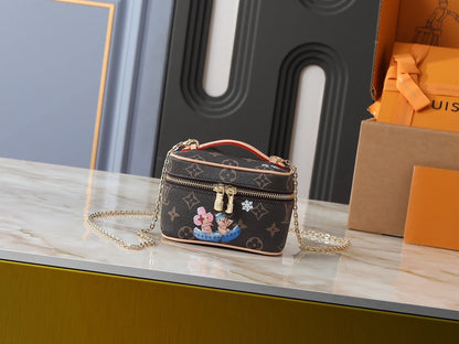 Nice Monogram Design Handbag