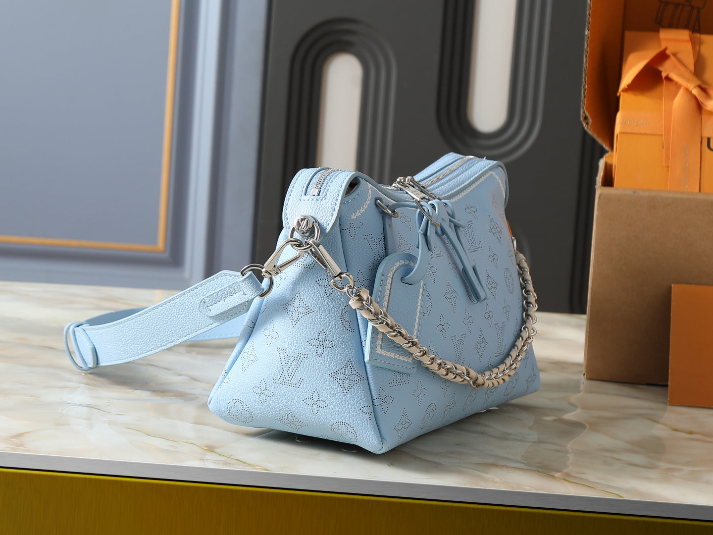 Mahina Leather Chain Shoulder Bag
