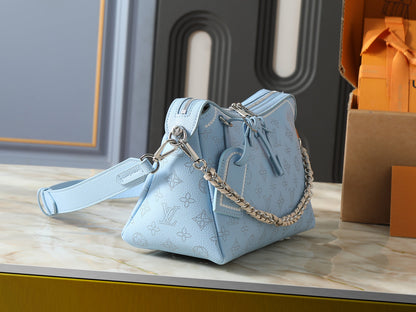 Mahina Leather Chain Shoulder Bag