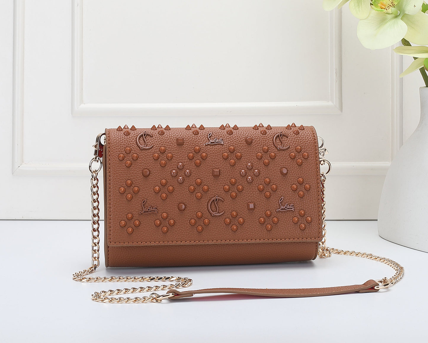 Rivet Chain Shoulder Bag