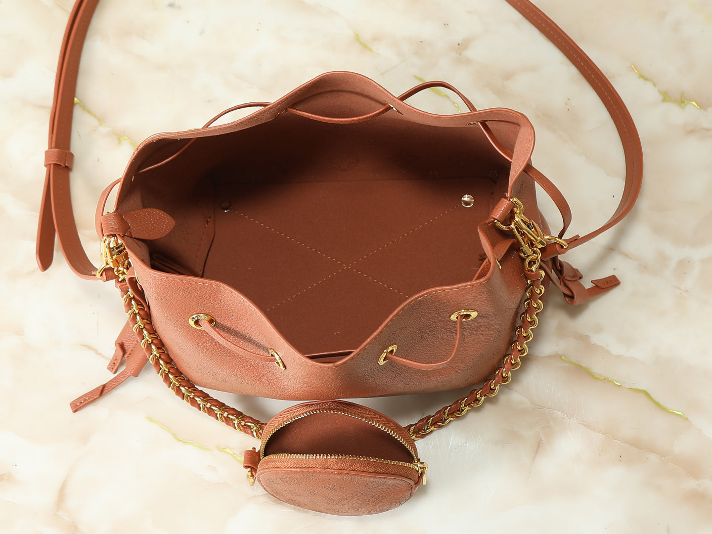 Mahina Leather Bella Bucket Bag