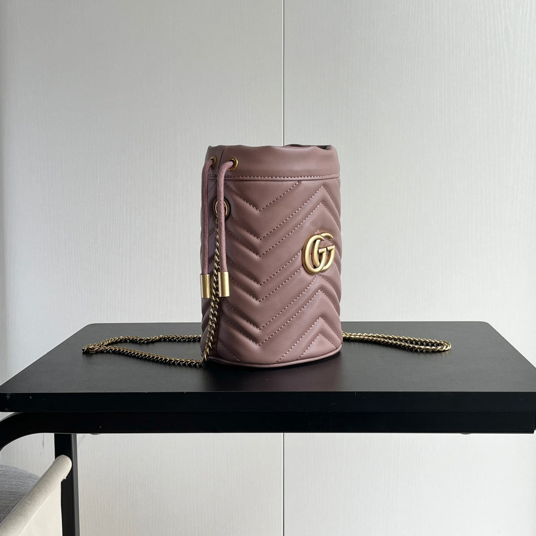 GG Bucket Bag Leather
