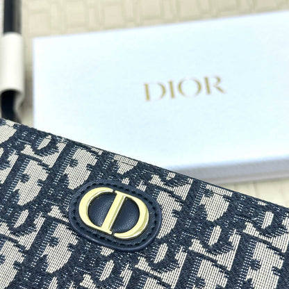 Special Modern Wallet