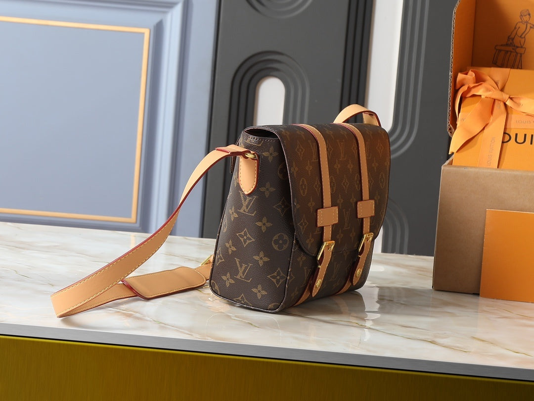 Messenger Bag