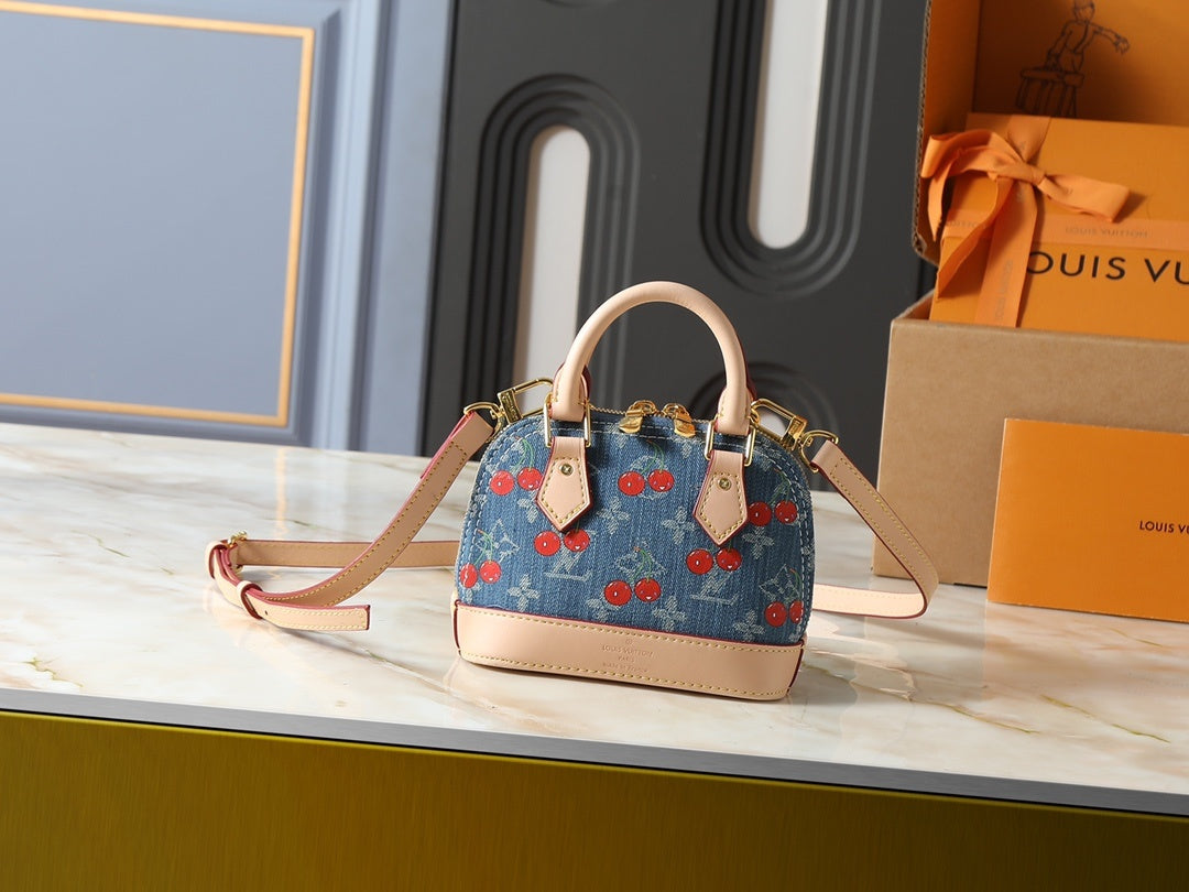 Shell Shape Denim Handbag