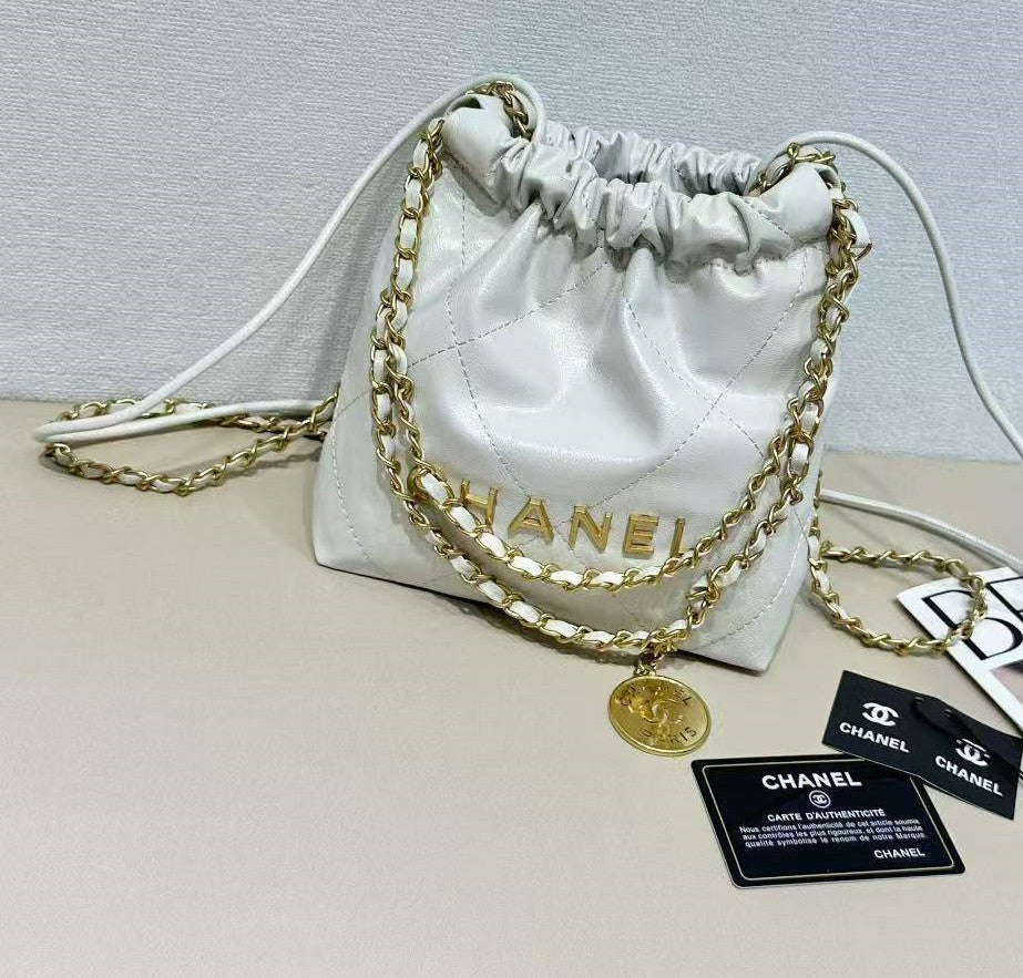 Shiny Mini Chained Handbag