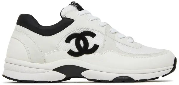 Sneaker 'Black White' With Box