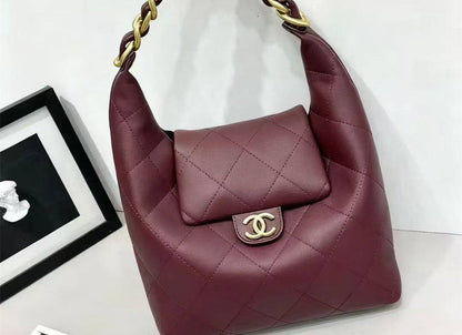 Pocket Hobo Shoulder Bag