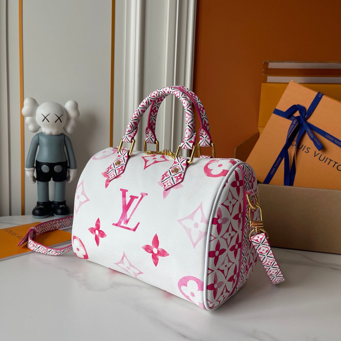 On The Go Shoulder Bag