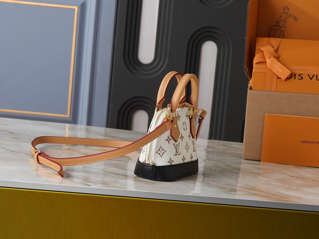 Dune Beige Alma Nano Bag